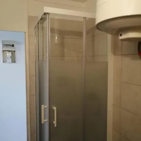 Apartamento Studio Le Bali Avec Wifi à 100m De La Plage La Seyne-sur-Mer